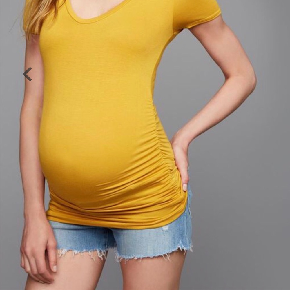 Joe’s Jeans Charlie Cut Off Maternity Shorts